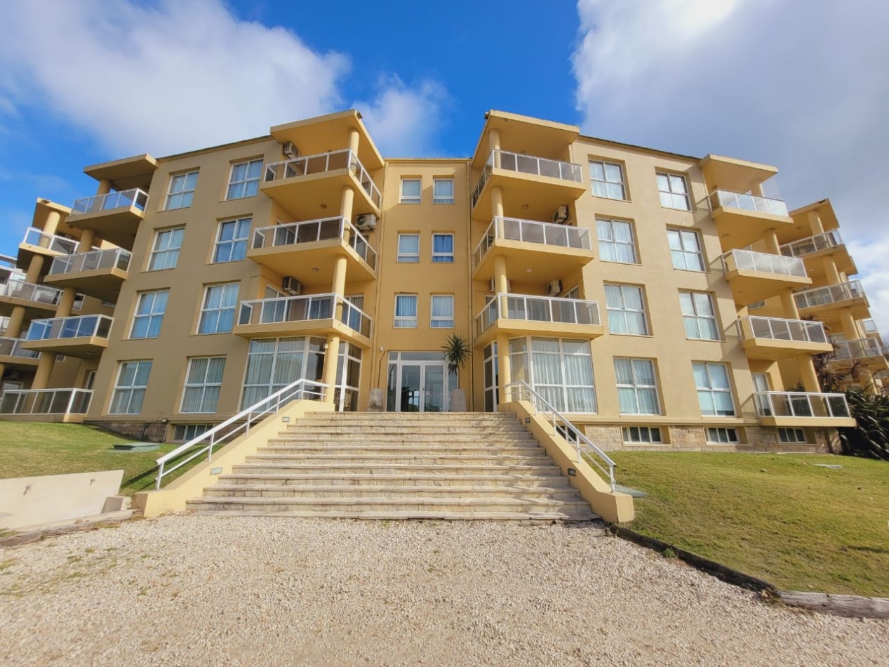 Venta departamento Carilo