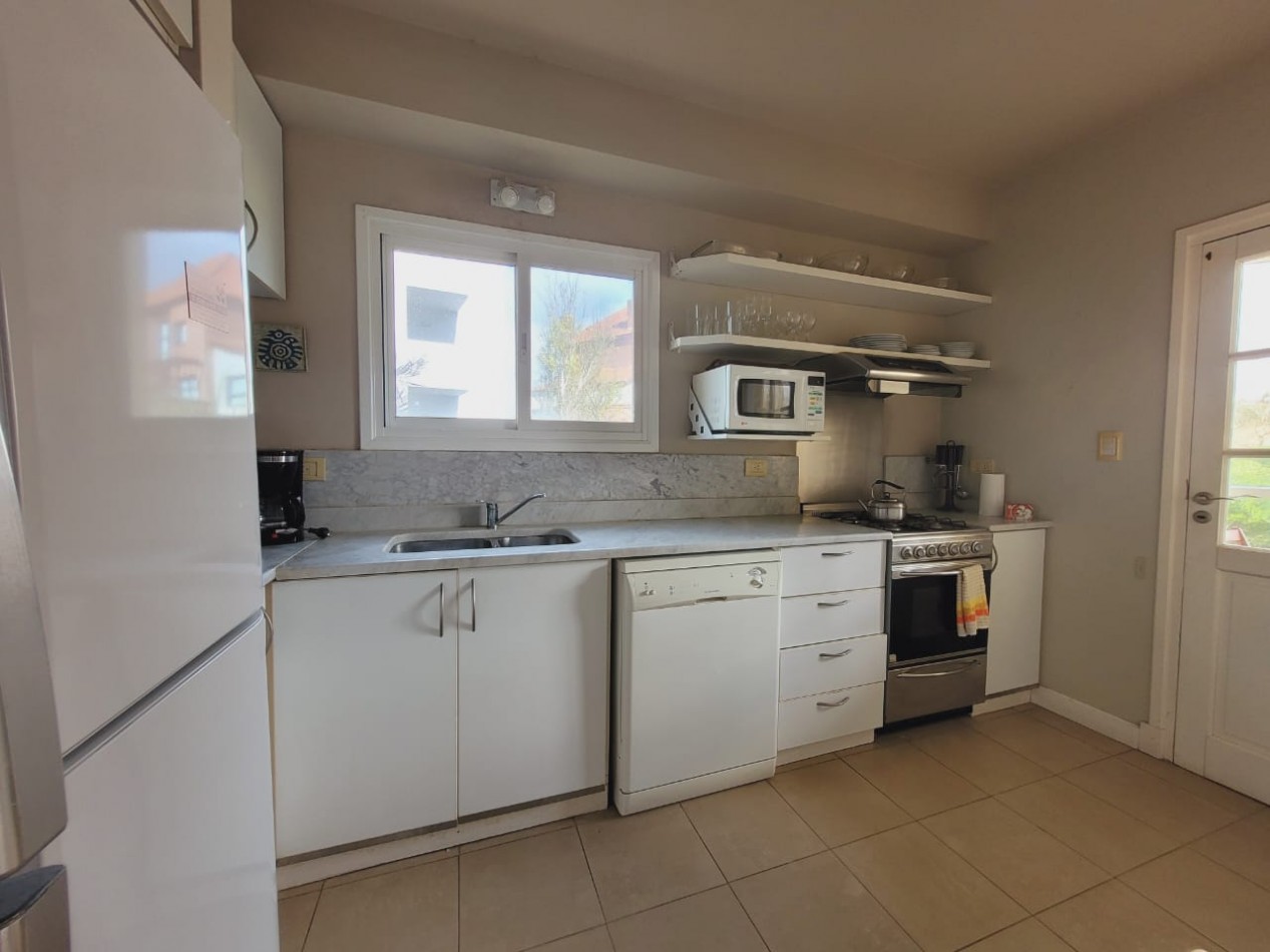 Venta departamento Carilo