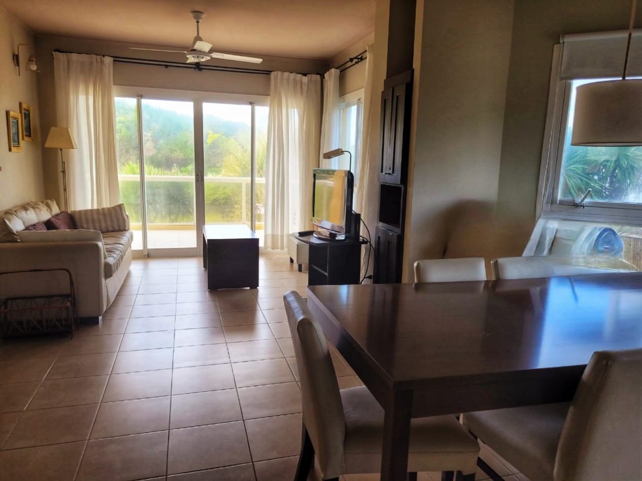 Venta departamento Carilo