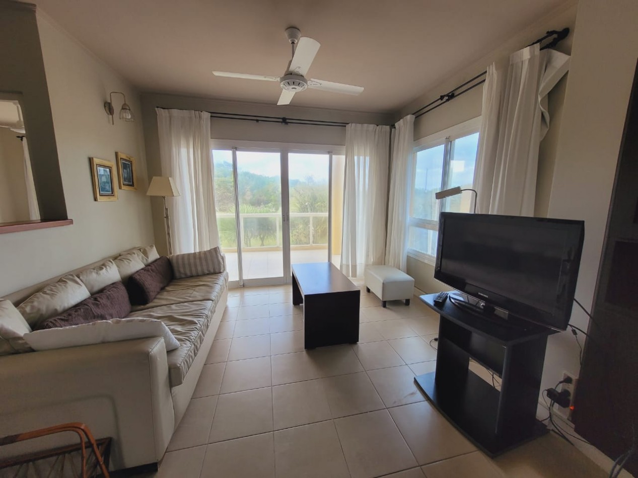 Venta departamento Carilo