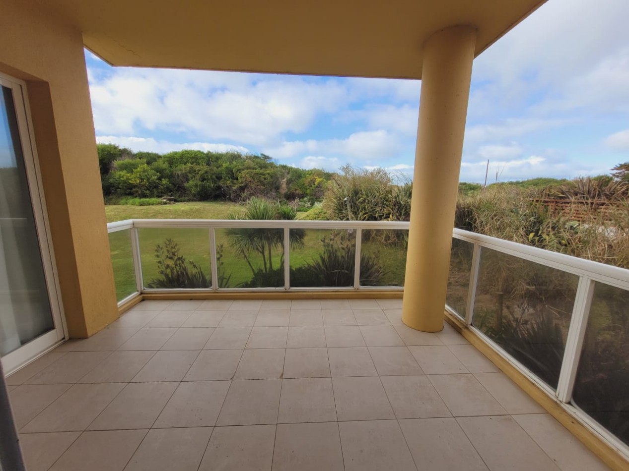 Venta departamento Carilo