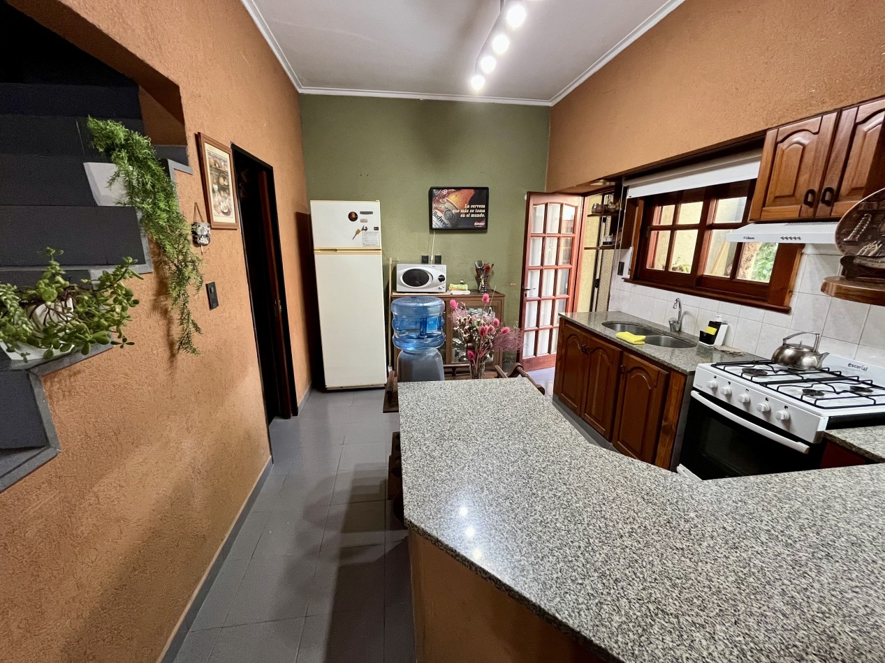 Completa y comoda casa a la Venta en el Casco de La Plata