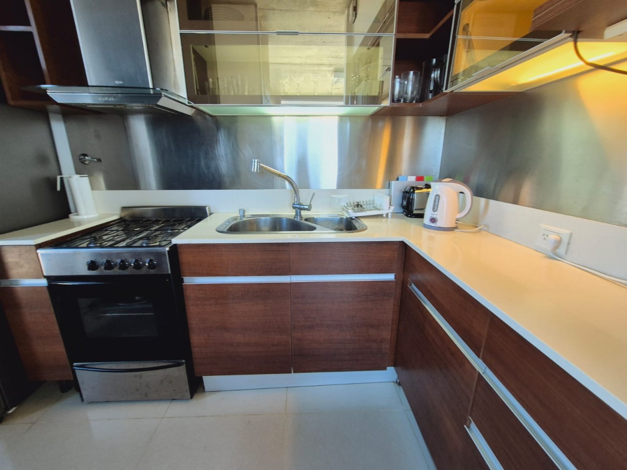 Departamento 4 ambientes frente al mar