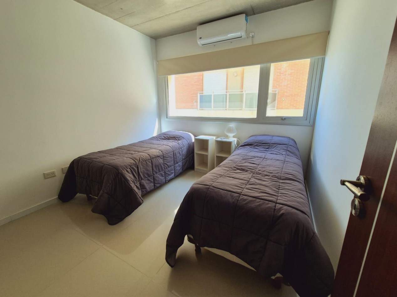 Departamento 4 ambientes frente al mar