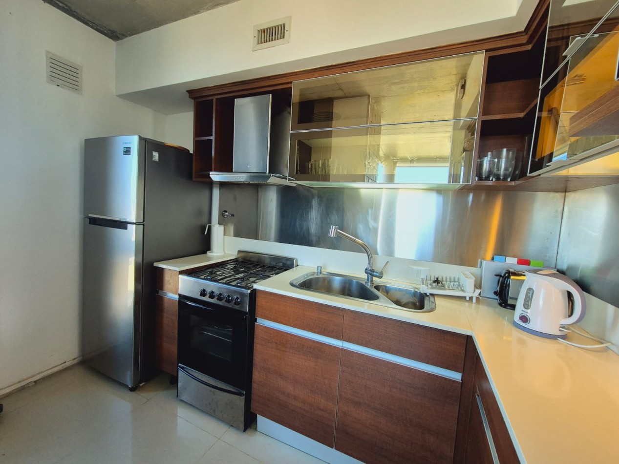 Departamento 4 ambientes frente al mar