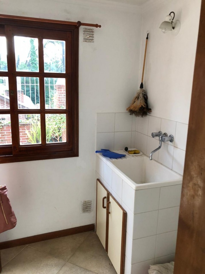 DOS LOCALES CON VIVIENDA