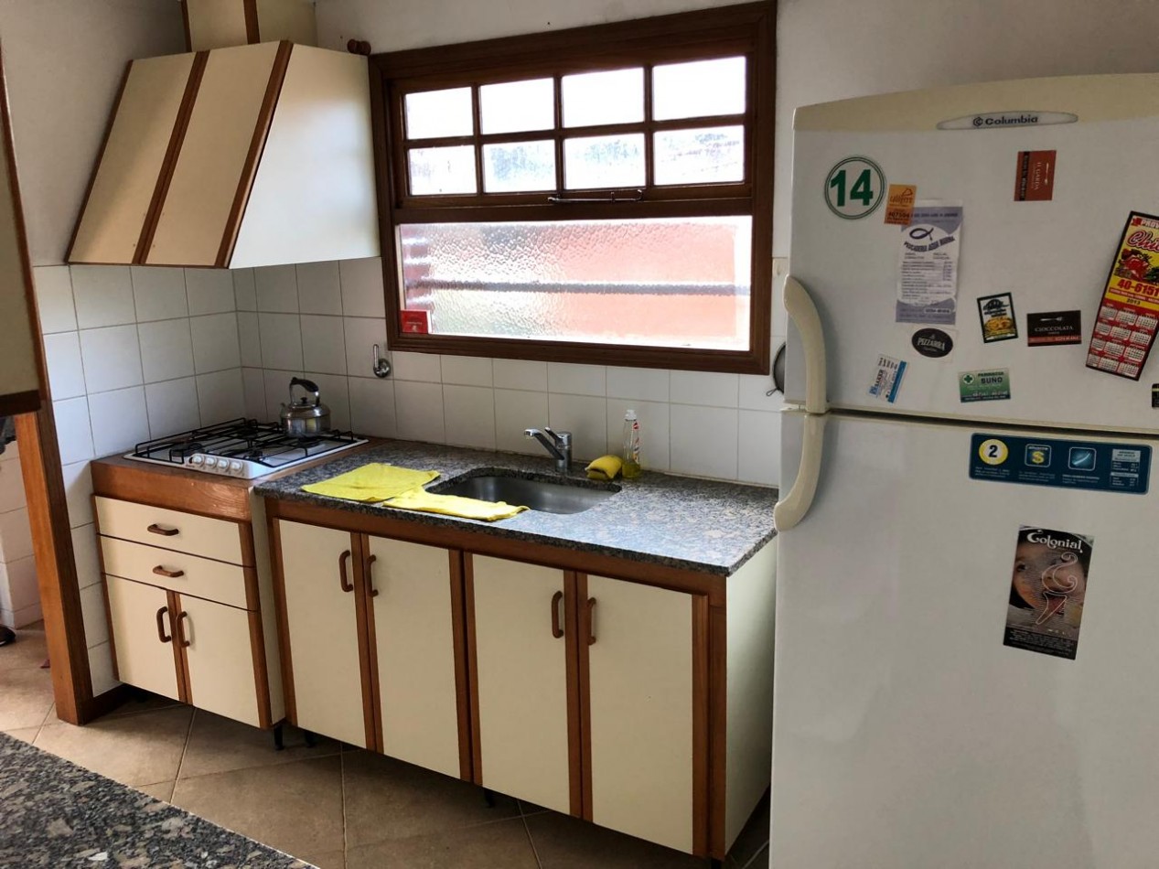 DOS LOCALES CON VIVIENDA
