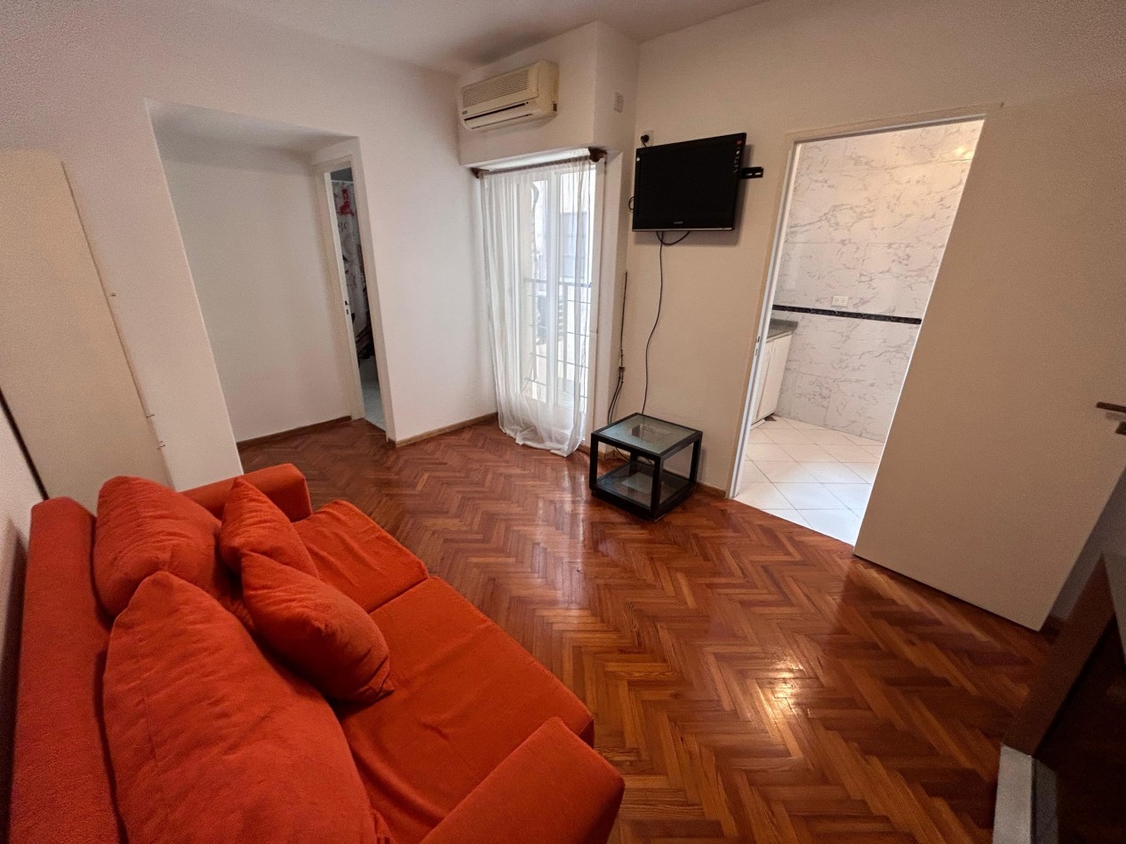 Hermoso 2 Amb. Reciclado a Nuevo, Gran Ubicacion en Colegiales y Apto Credito