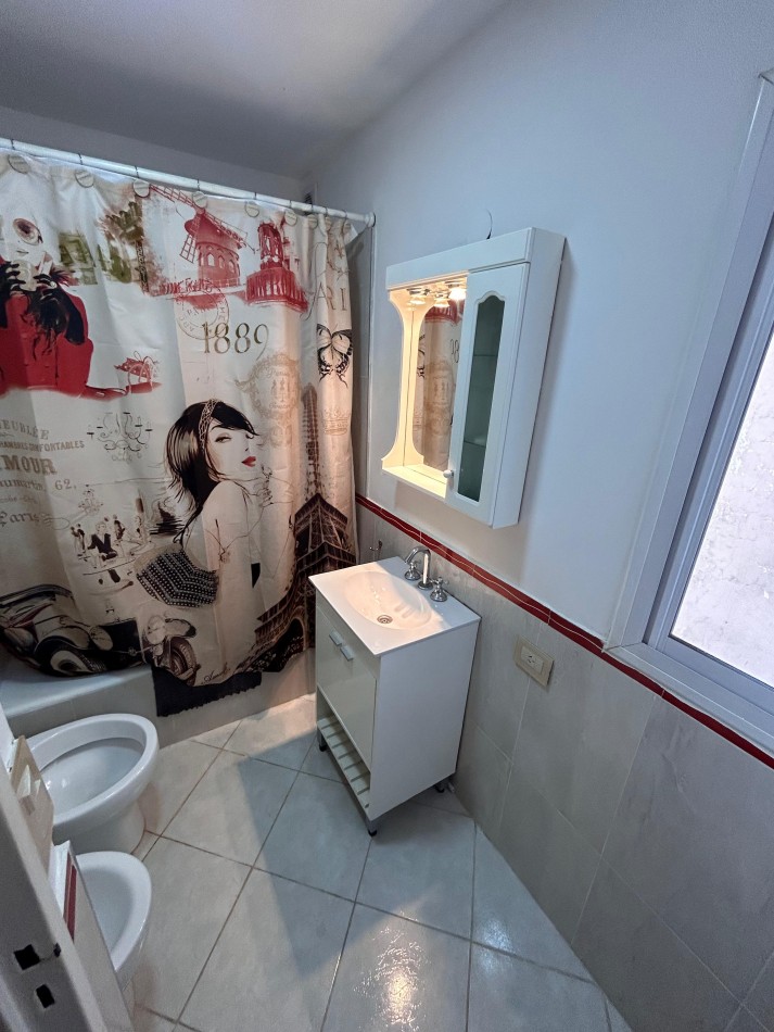 Hermoso 2 Amb. Reciclado a Nuevo, Gran Ubicacion en Colegiales y Apto Credito