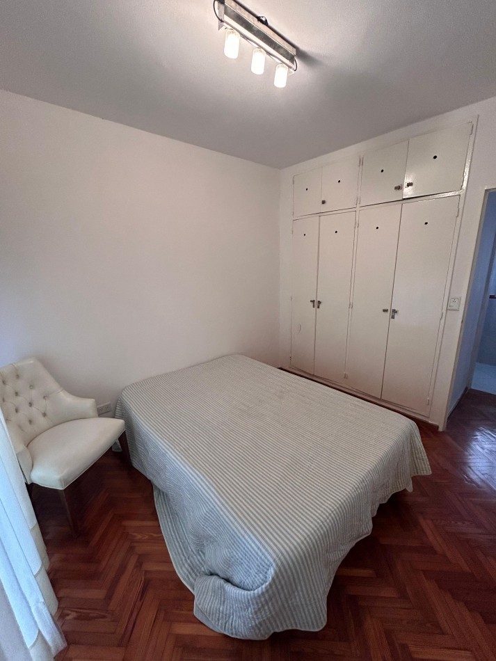 Hermoso 2 Amb. Reciclado a Nuevo, Gran Ubicacion en Colegiales y Apto Credito