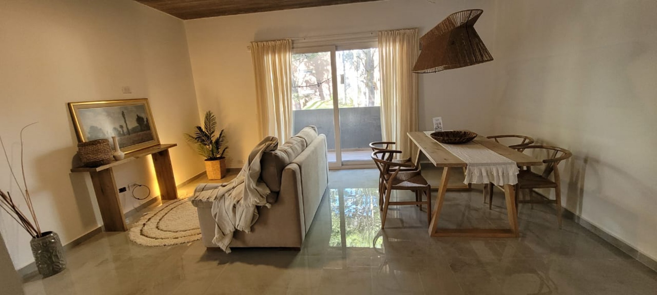 EN VENTA-DEPARTAMENTO 3 AMBIENTES-EDIFICIO JASON PARK-