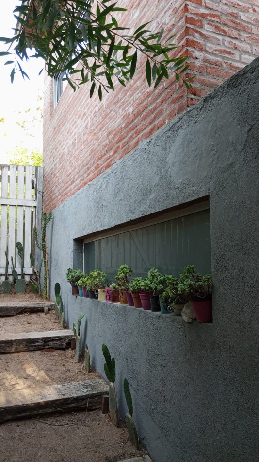 CASA OSTENDE - PERMUTA DUPLEX VILLA GESELL  (Codigo 176291)