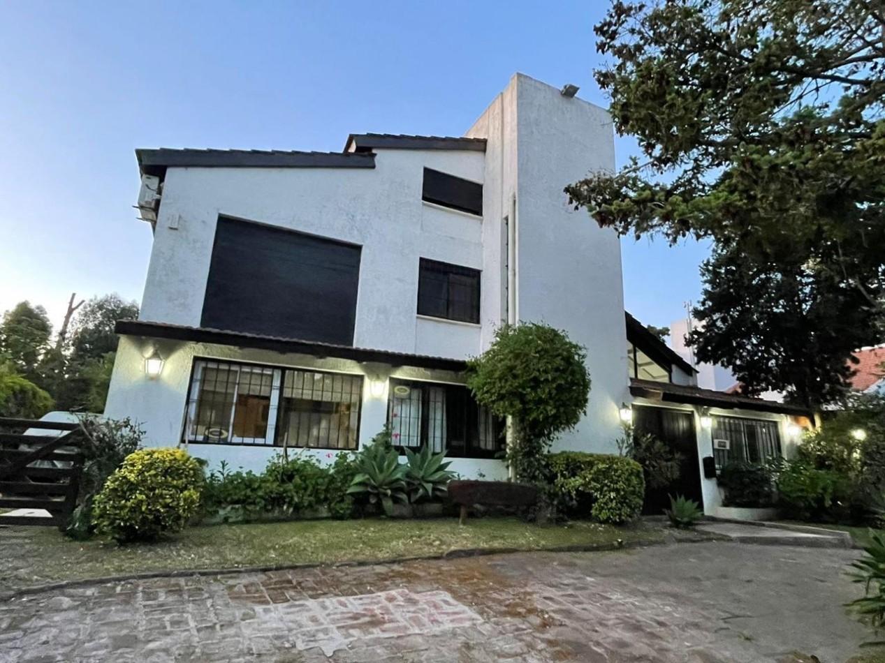 CASA EN ALQUILER