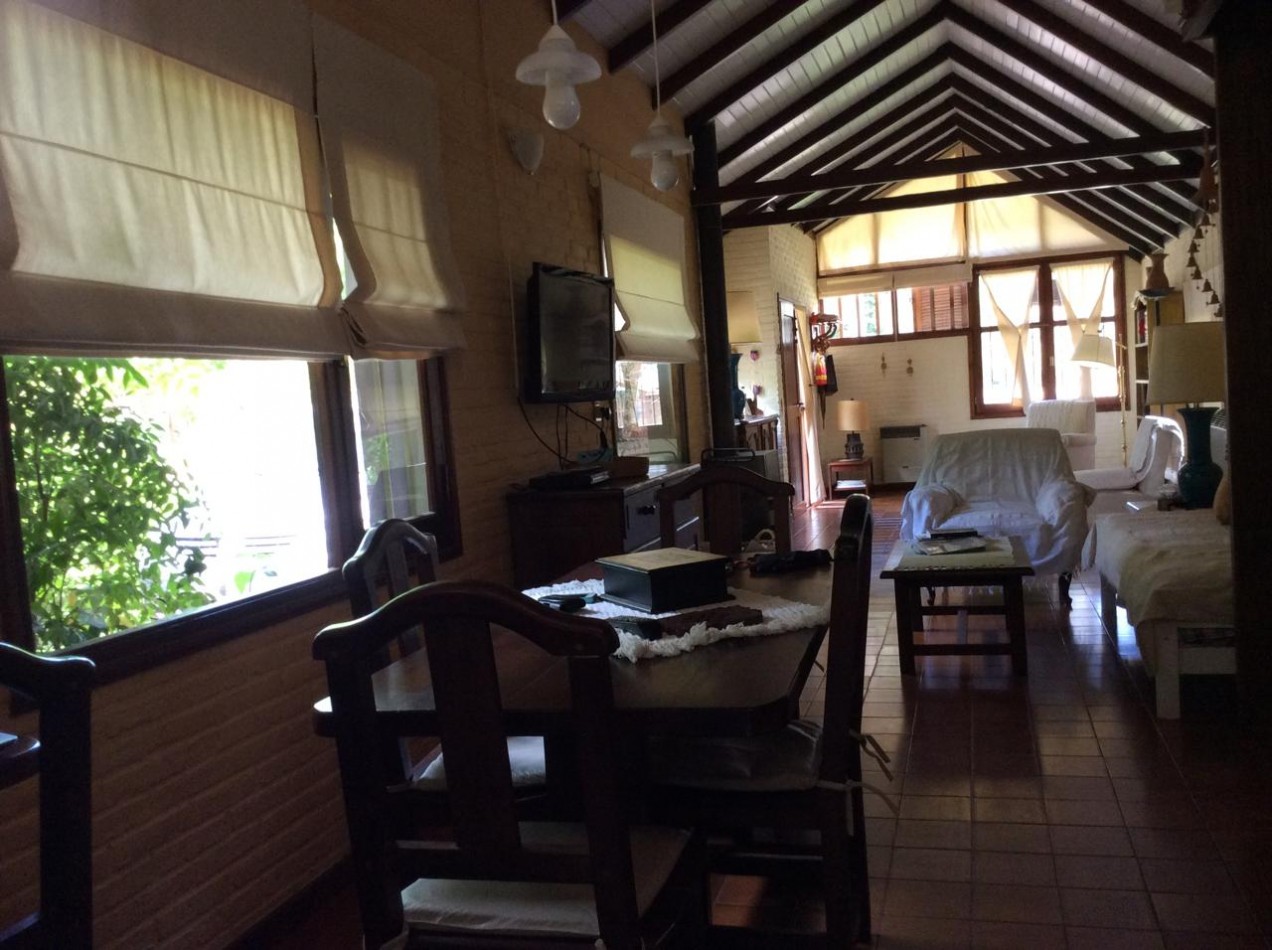 CASA EN VENTA ZONA LASALLE-PINAMAR-