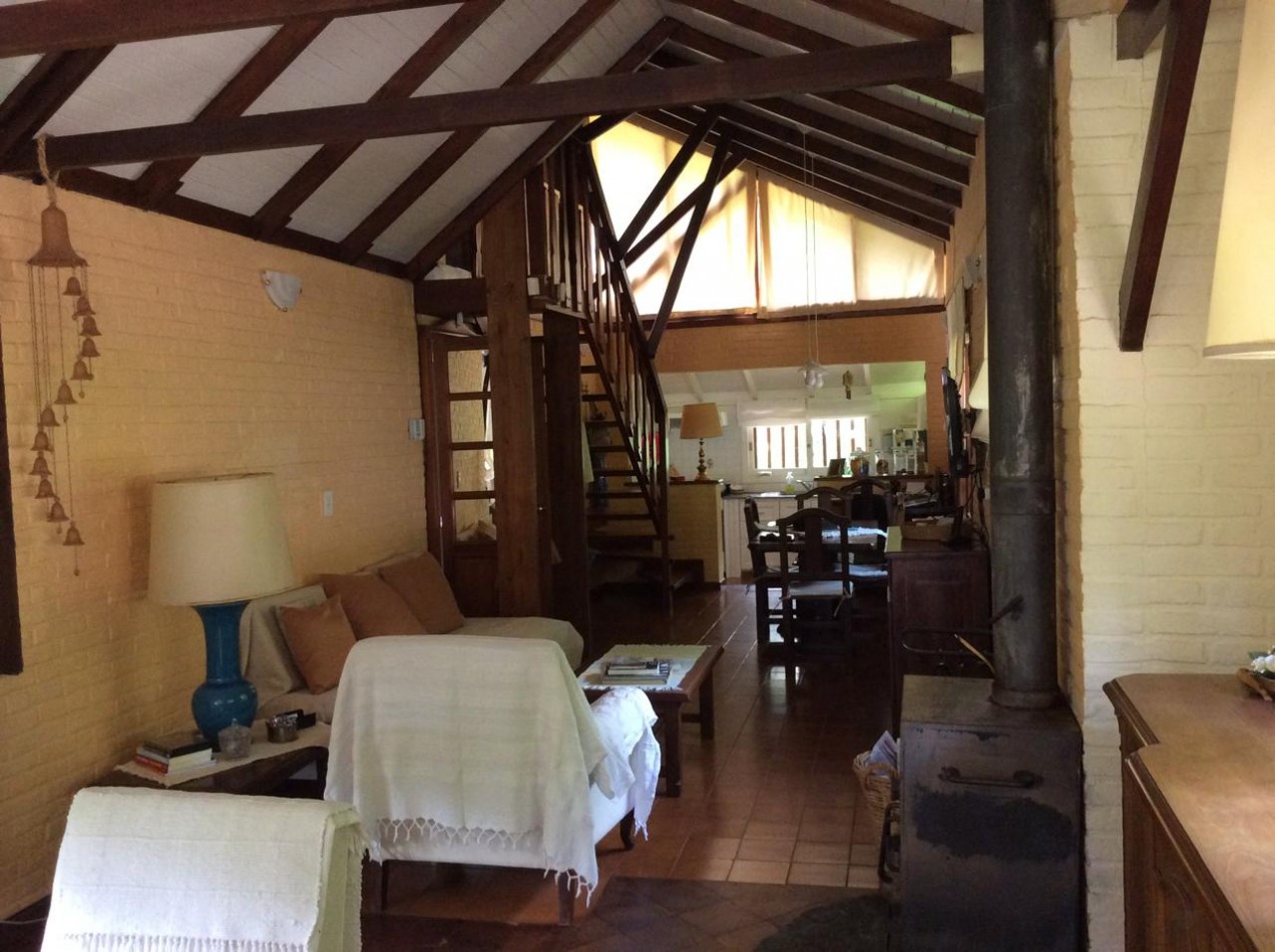 CASA EN VENTA ZONA LASALLE-PINAMAR-