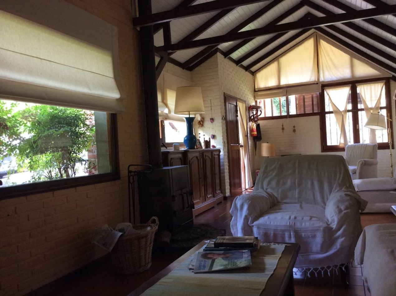 CASA EN VENTA ZONA LASALLE-PINAMAR-