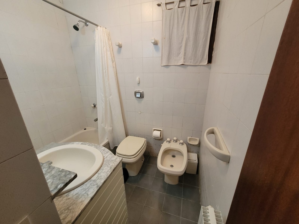 CASA EN VENTA-