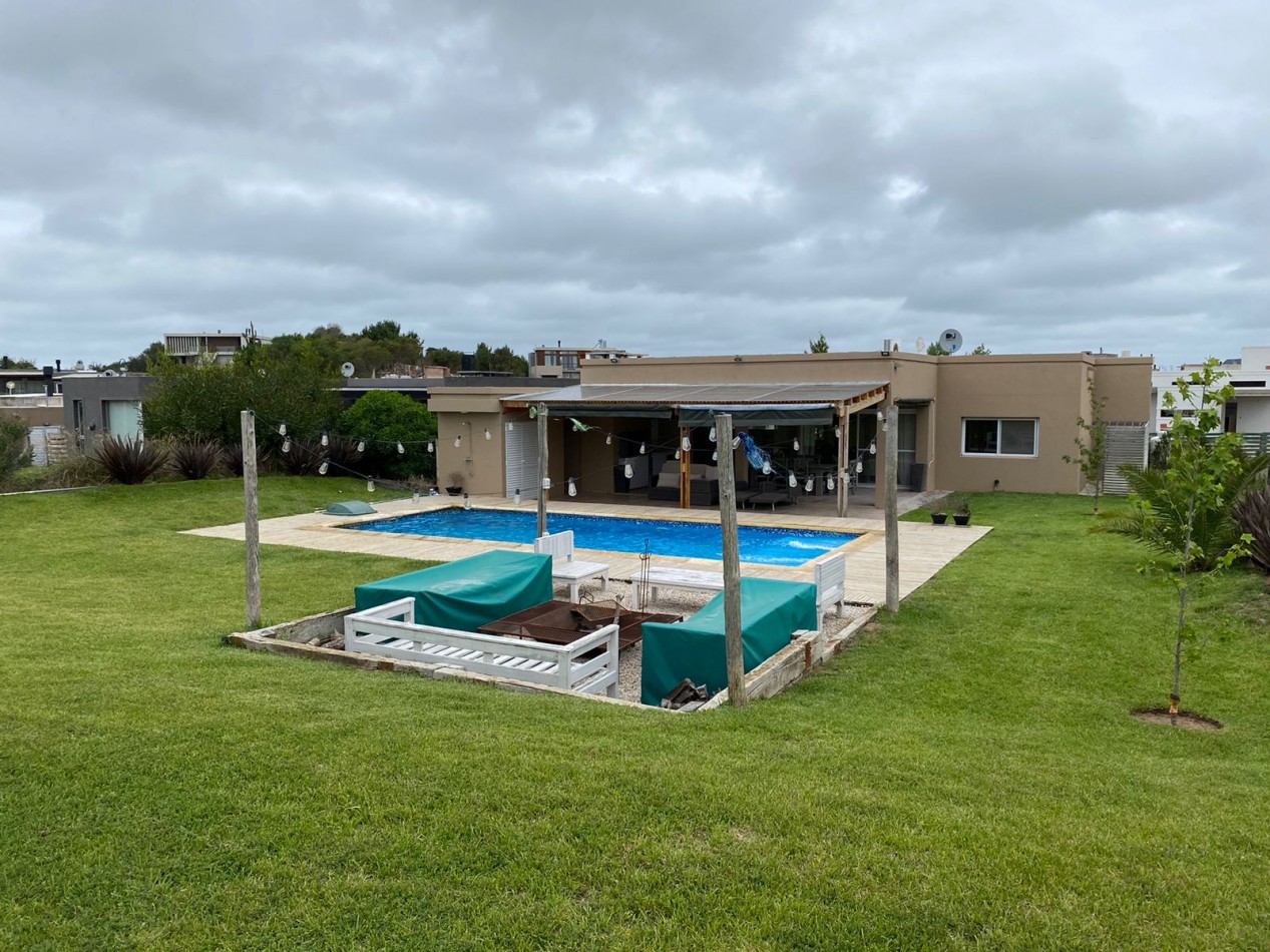 Costa Esmeralda - Barrio Golf - Lote 108