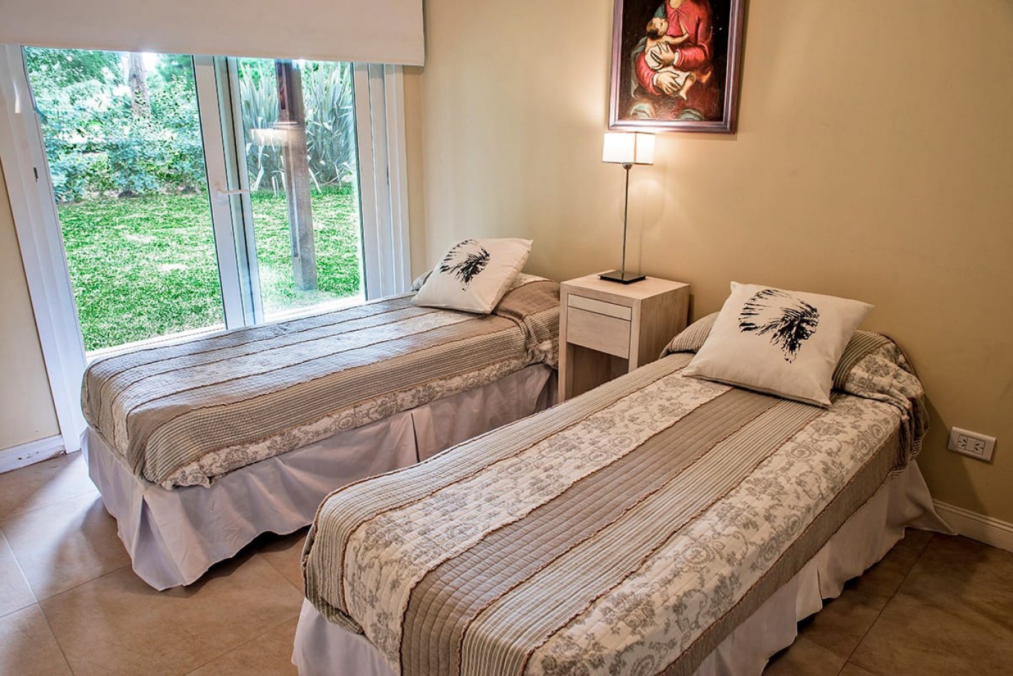 Casa con Piscina, Terraza y Amplios Espacios - Costa Esmeralda