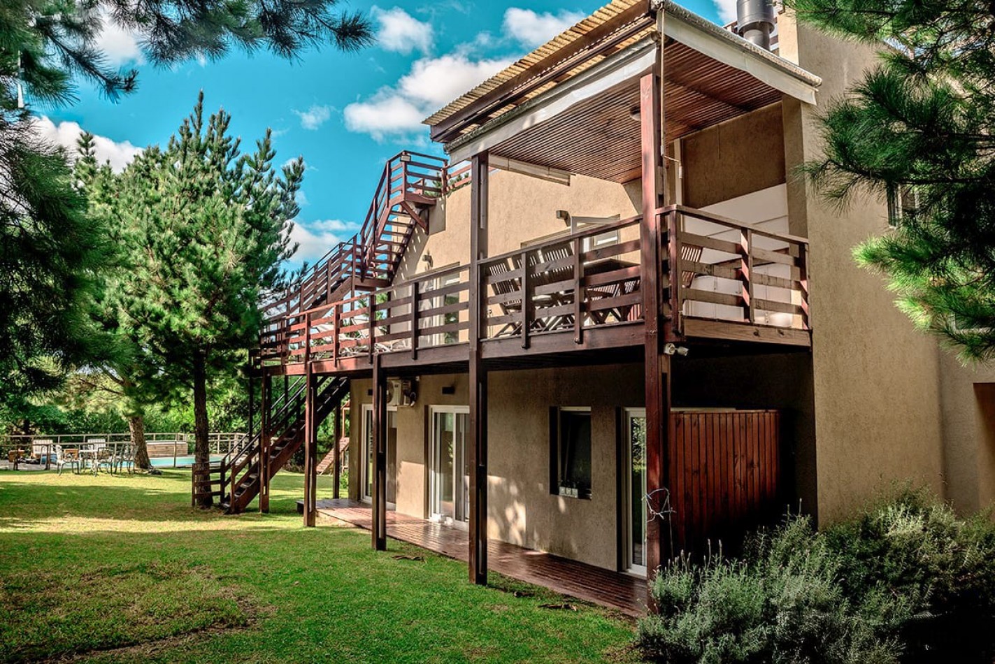 Casa con Piscina, Terraza y Amplios Espacios - Costa Esmeralda