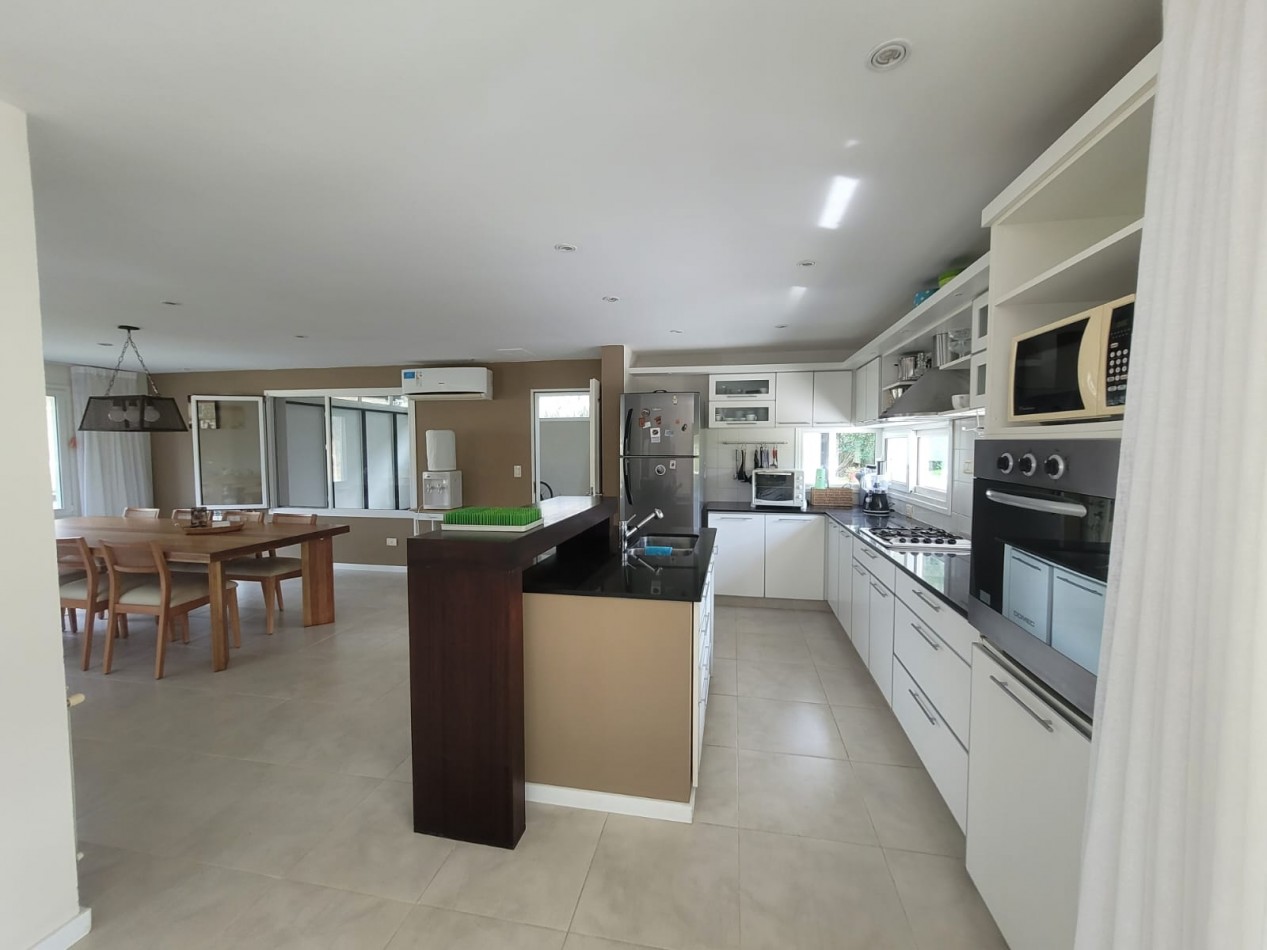 Casa en Barrio Alamos - Pinamar Norte