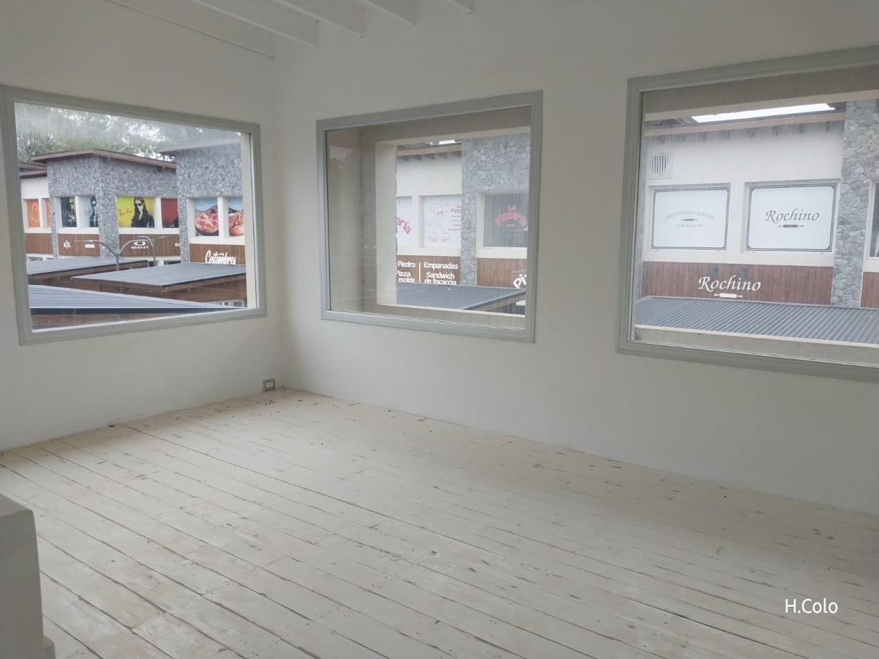 Venta Local Costa Esmeralda (Codigo 209489)