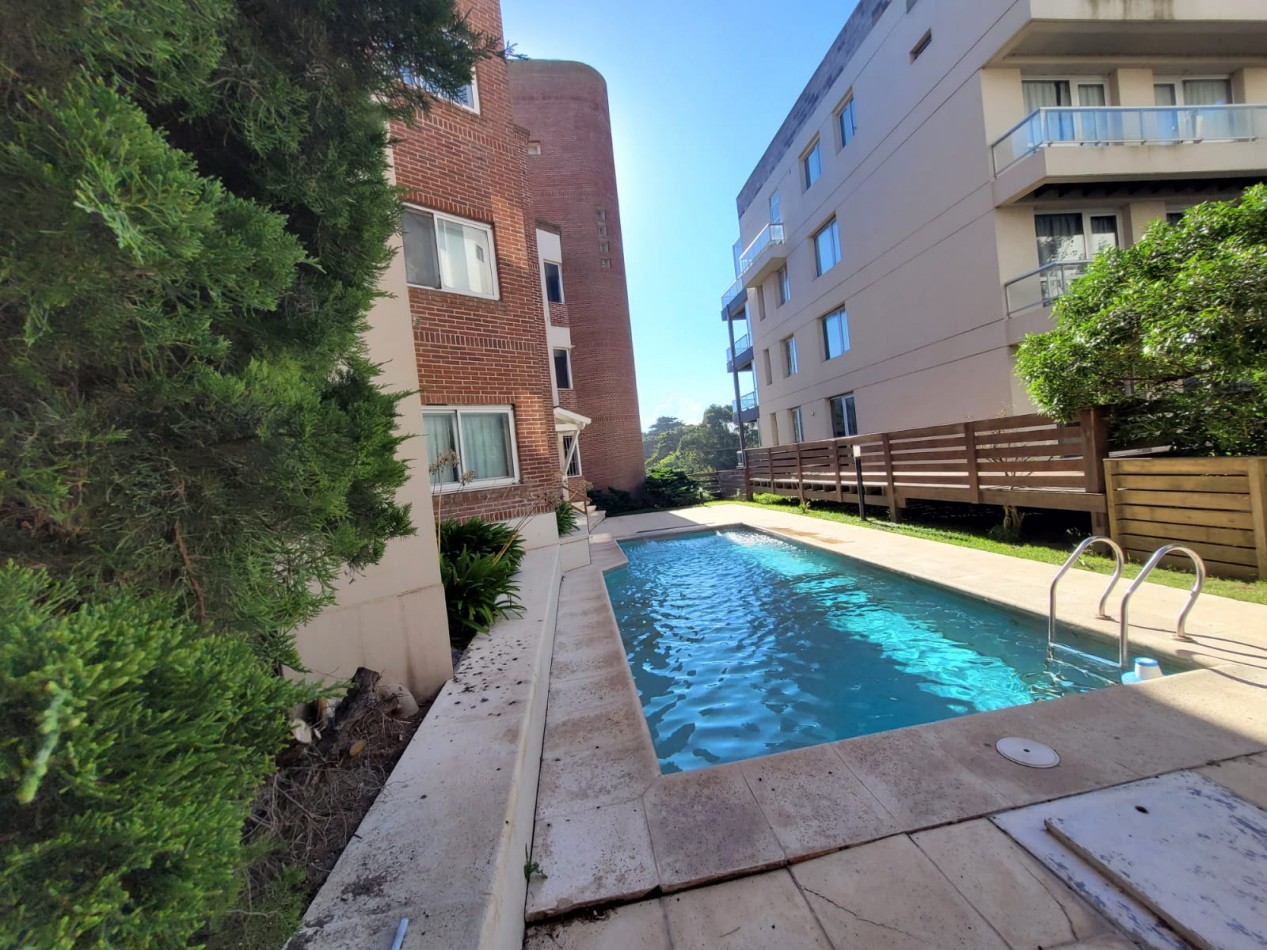 Venta departamento Pinamar