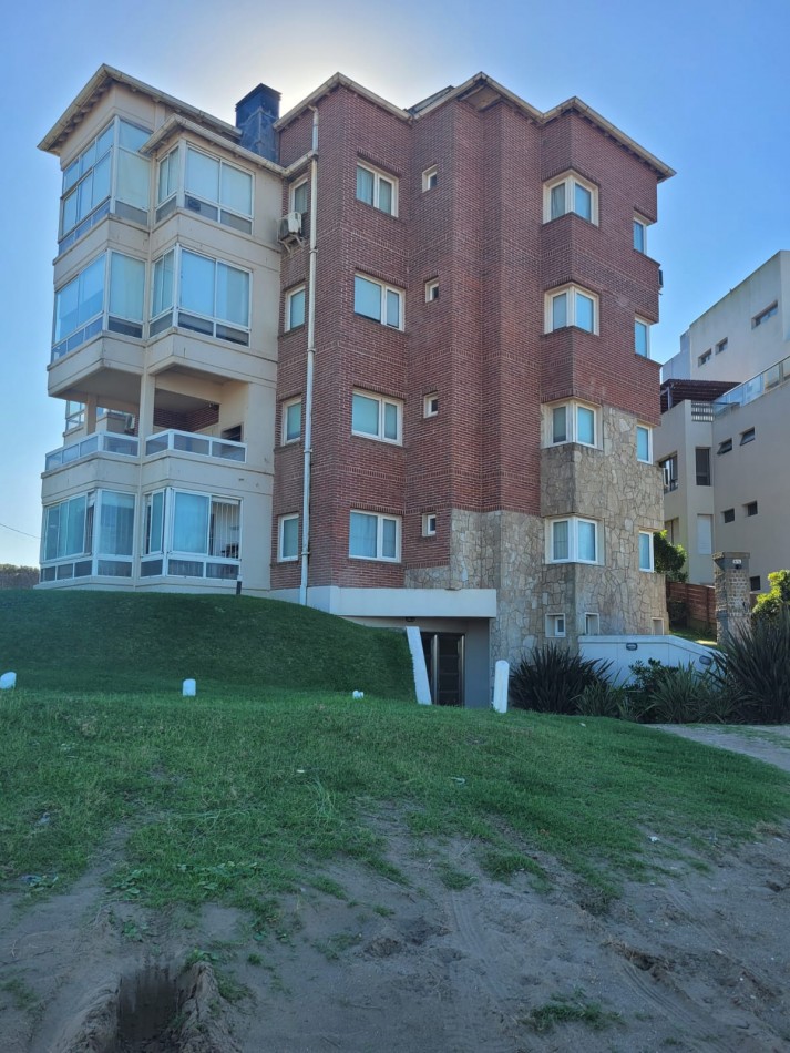 Venta departamento Pinamar