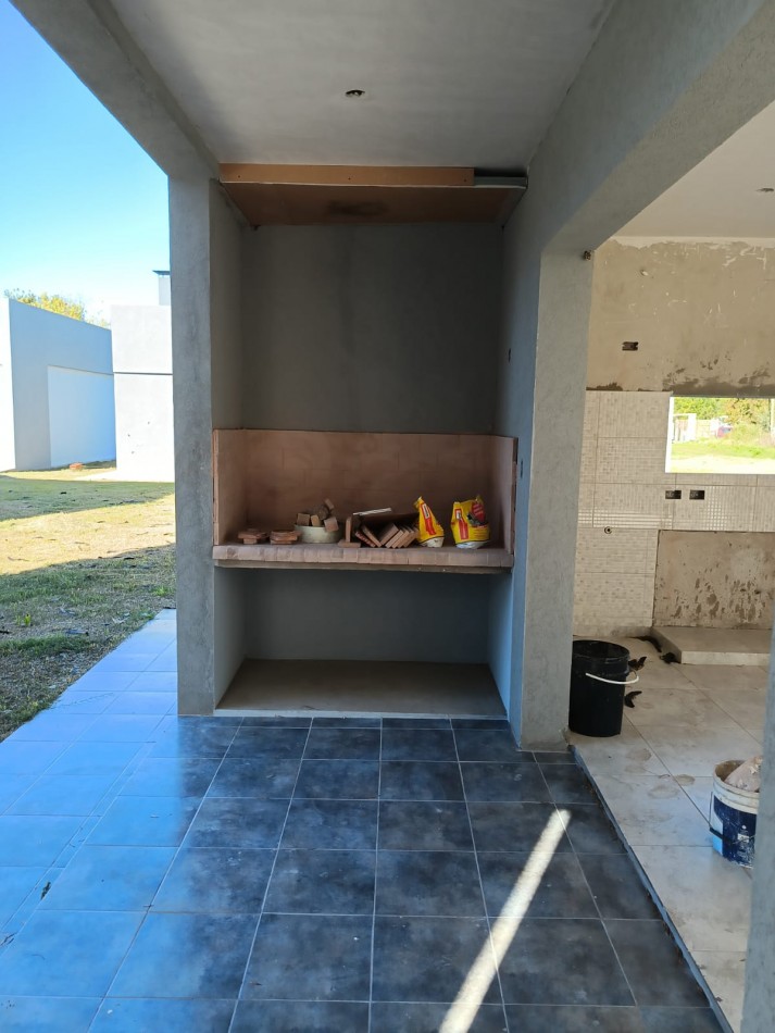 Casa A Estrenar de 3 Ambientes en Villa Elisa - La Plata (Codigo 185897)