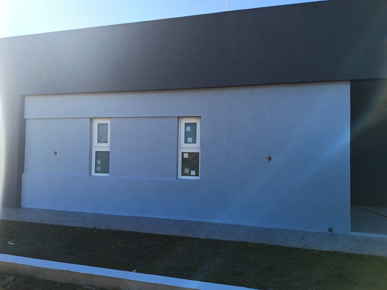 Casa A Estrenar de 3 Ambientes en Villa Elisa - La Plata (Codigo 185897)