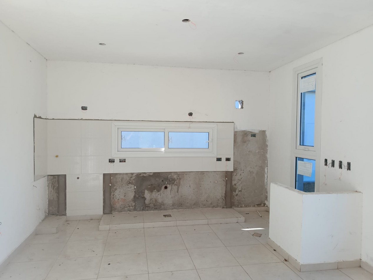Casa A Estrenar de 3 Ambientes en Villa Elisa - La Plata (Codigo 185897)