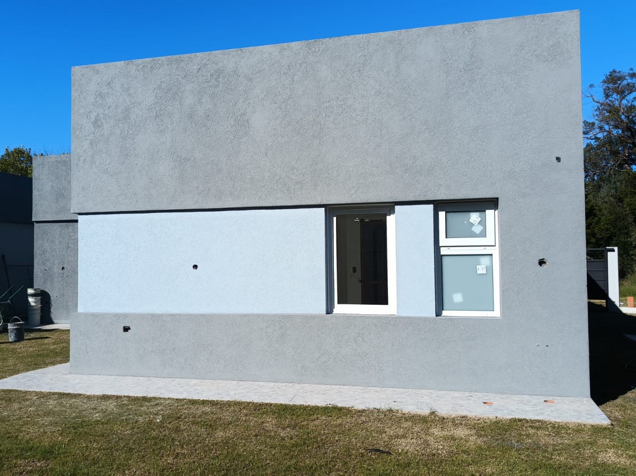 Casa A Estrenar de 3 Ambientes en Villa Elisa - La Plata (Codigo 185897)