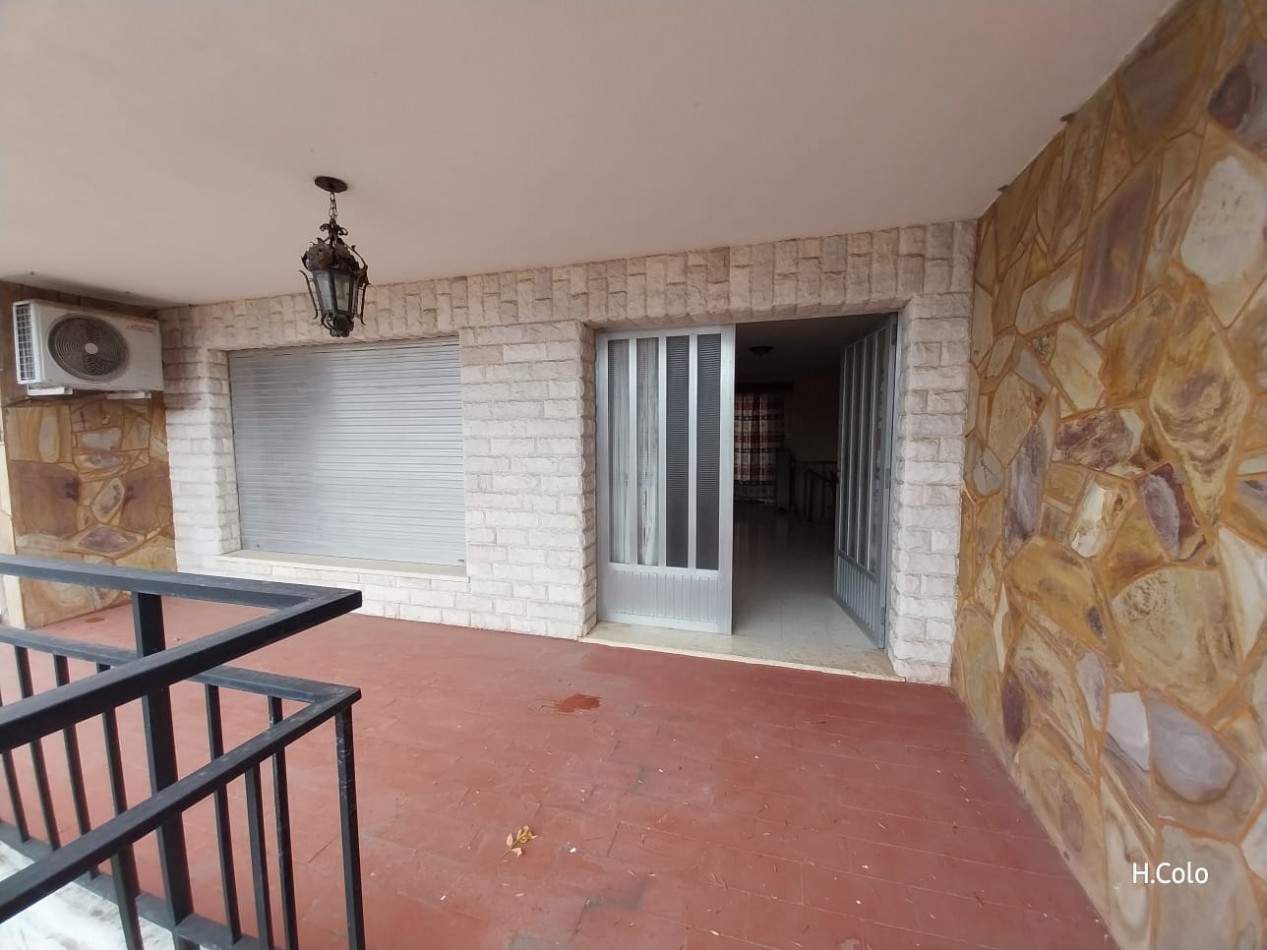 EXCELENTE VIVIENDA CON LOCAL - TOTORAS - SANTA FE - FINANCIACION (Cod 116869)