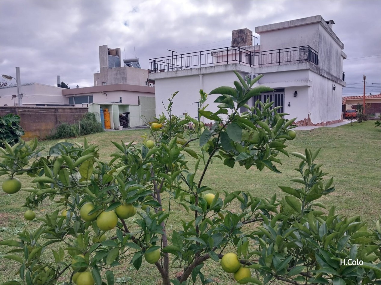 EXCELENTE VIVIENDA CON LOCAL - TOTORAS - SANTA FE - FINANCIACION (Cod 116869)