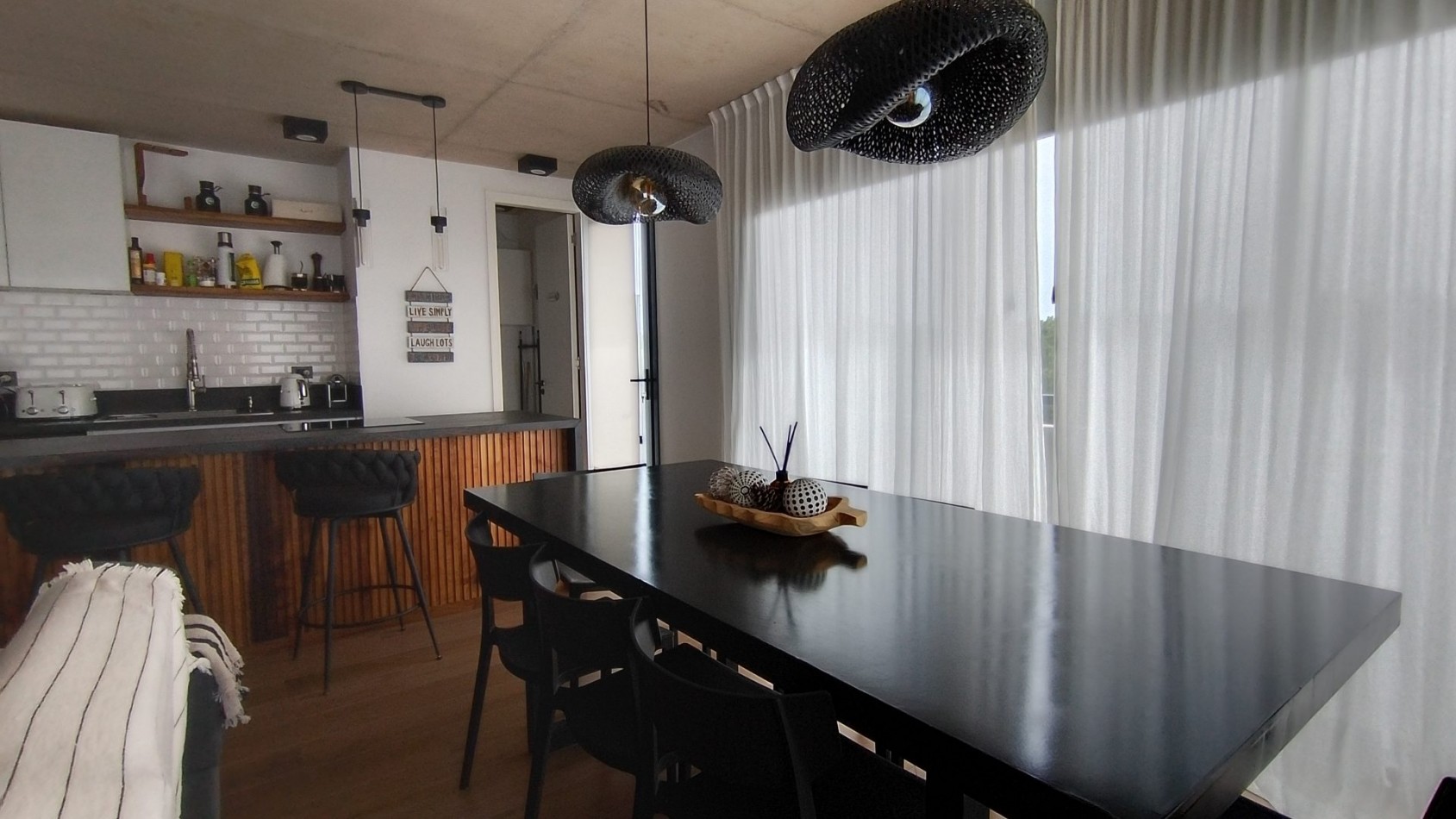 Alquier temporario. DEPARTAMENTO PREMIUM The Kalem 2