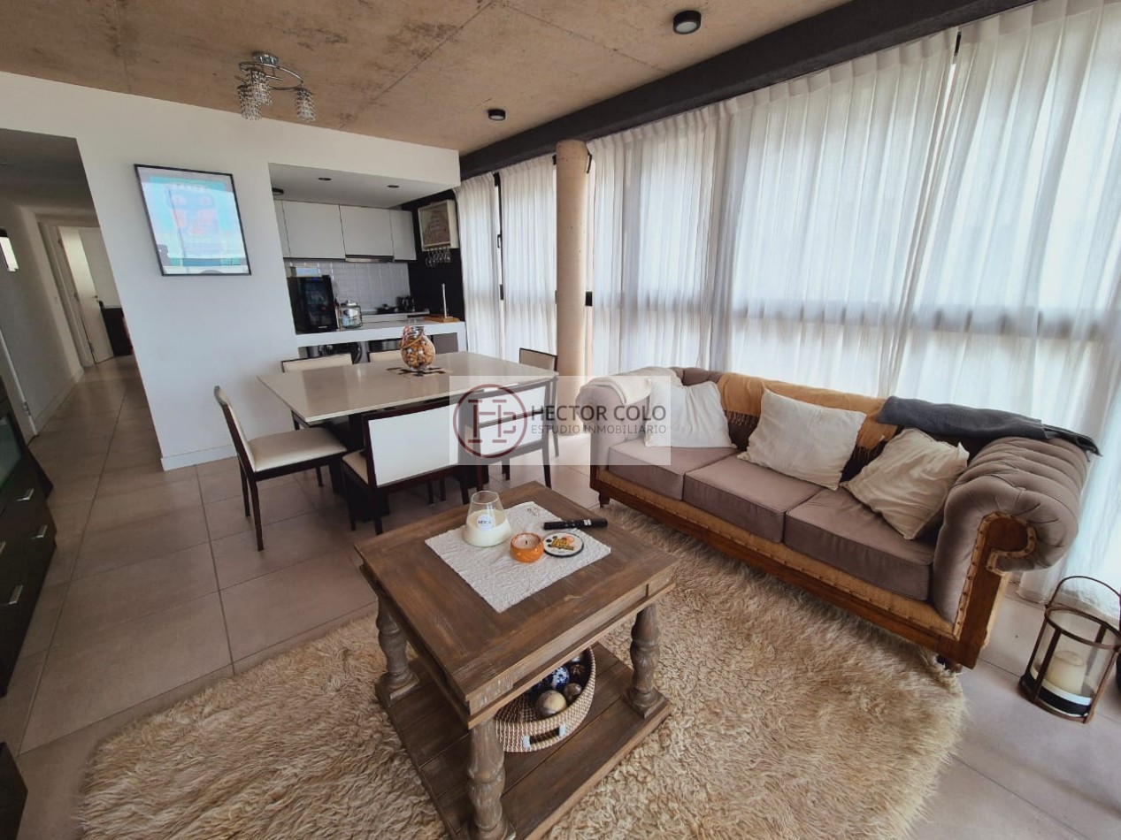 Departamento 3 ambientes con vista plena al Mar