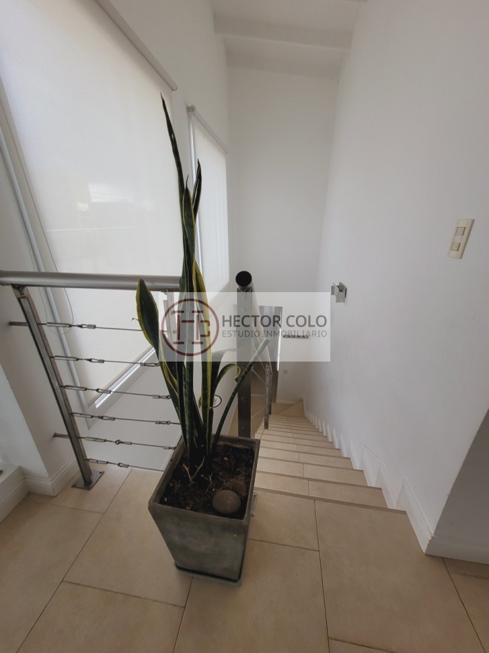 Penthouse en venta en Carilo sobre la playa con espectaculares vista al mar