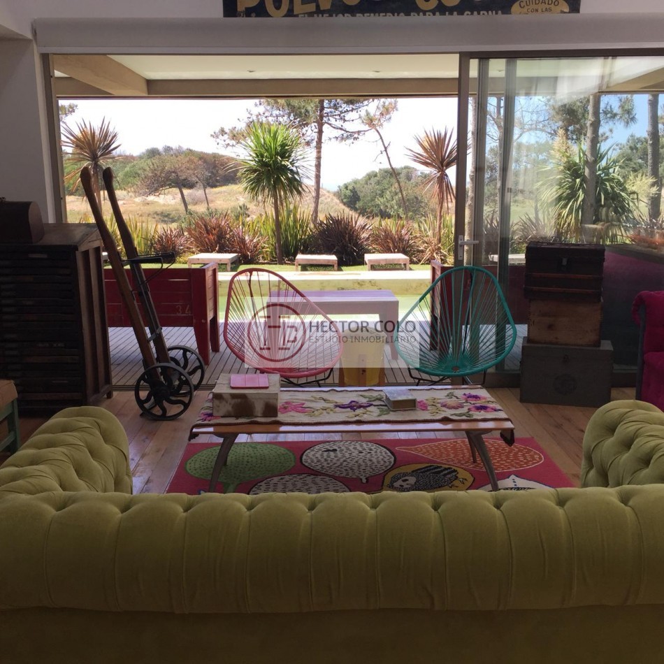 CASA CON PISCINA FRENTE AL MAR - LA FRONTERA PINAMAR NORTE -