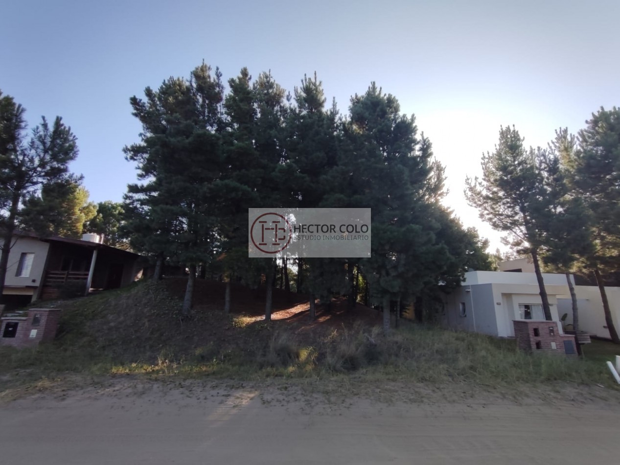 COSTA ESMERALDA .- Deportivo lote 408