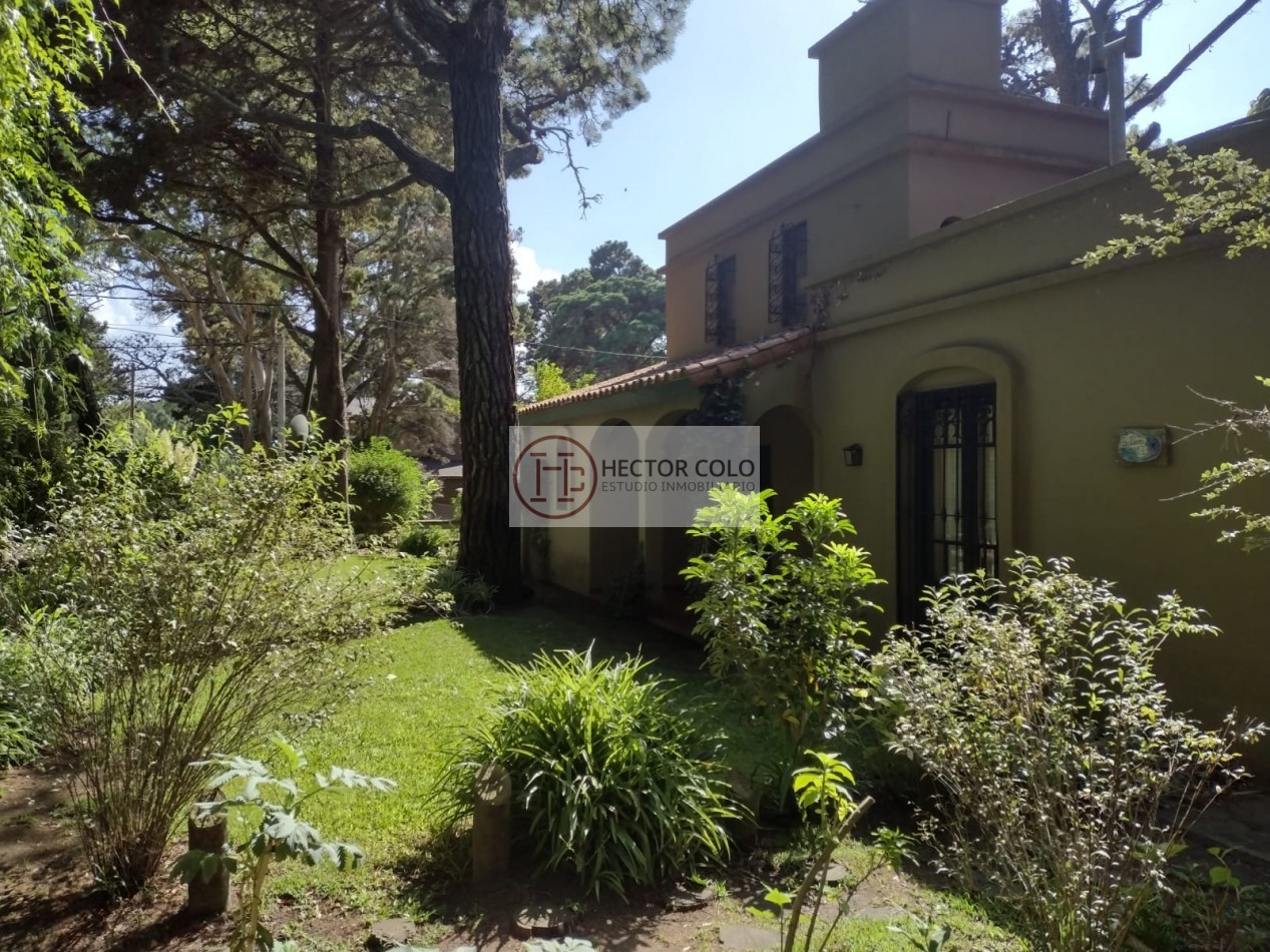 Casa estilo colonial en Valeria del Mar