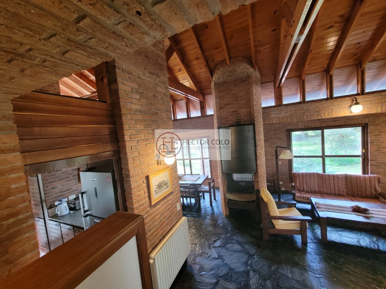 CASA EN VENTA-
