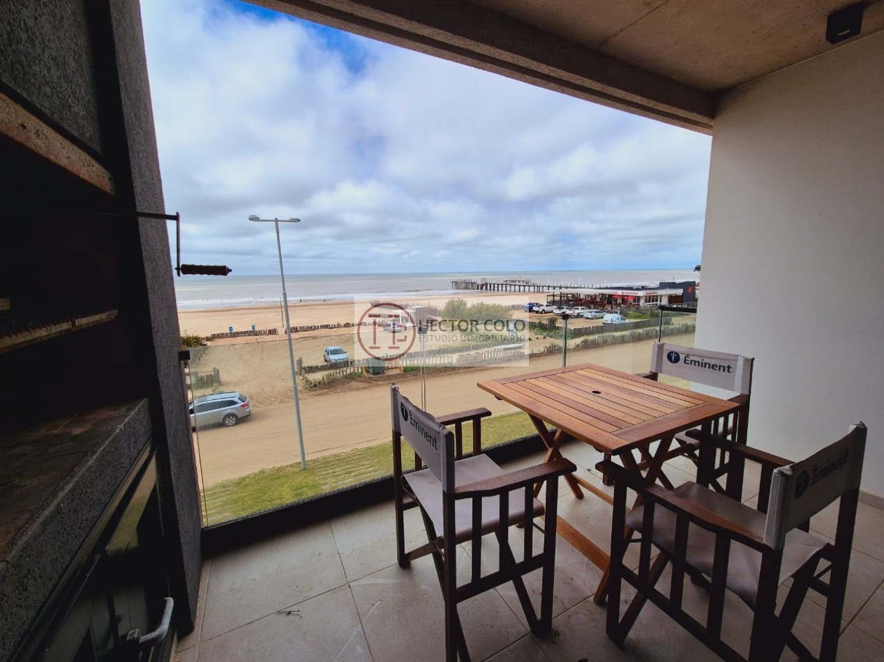 Departamento 3 ambientes con vista plena al Mar
