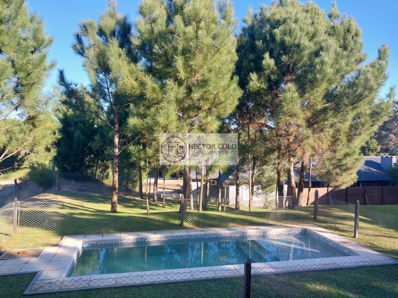 BARRIO DEPORTIVA 1 COSTA ESMERALDA ( Permuta)