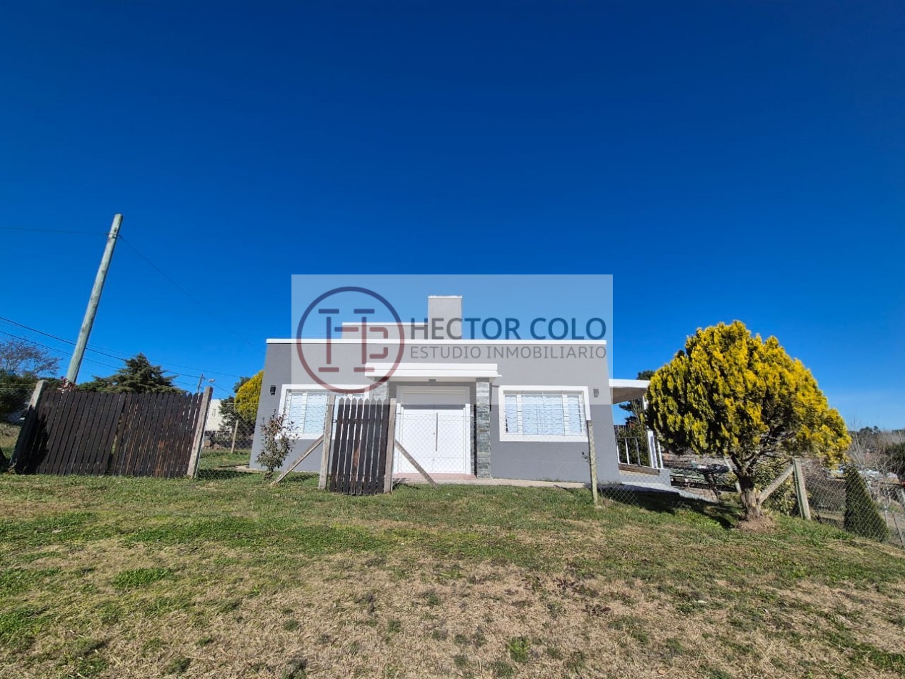 Venta de Casa con departamento en Ostende