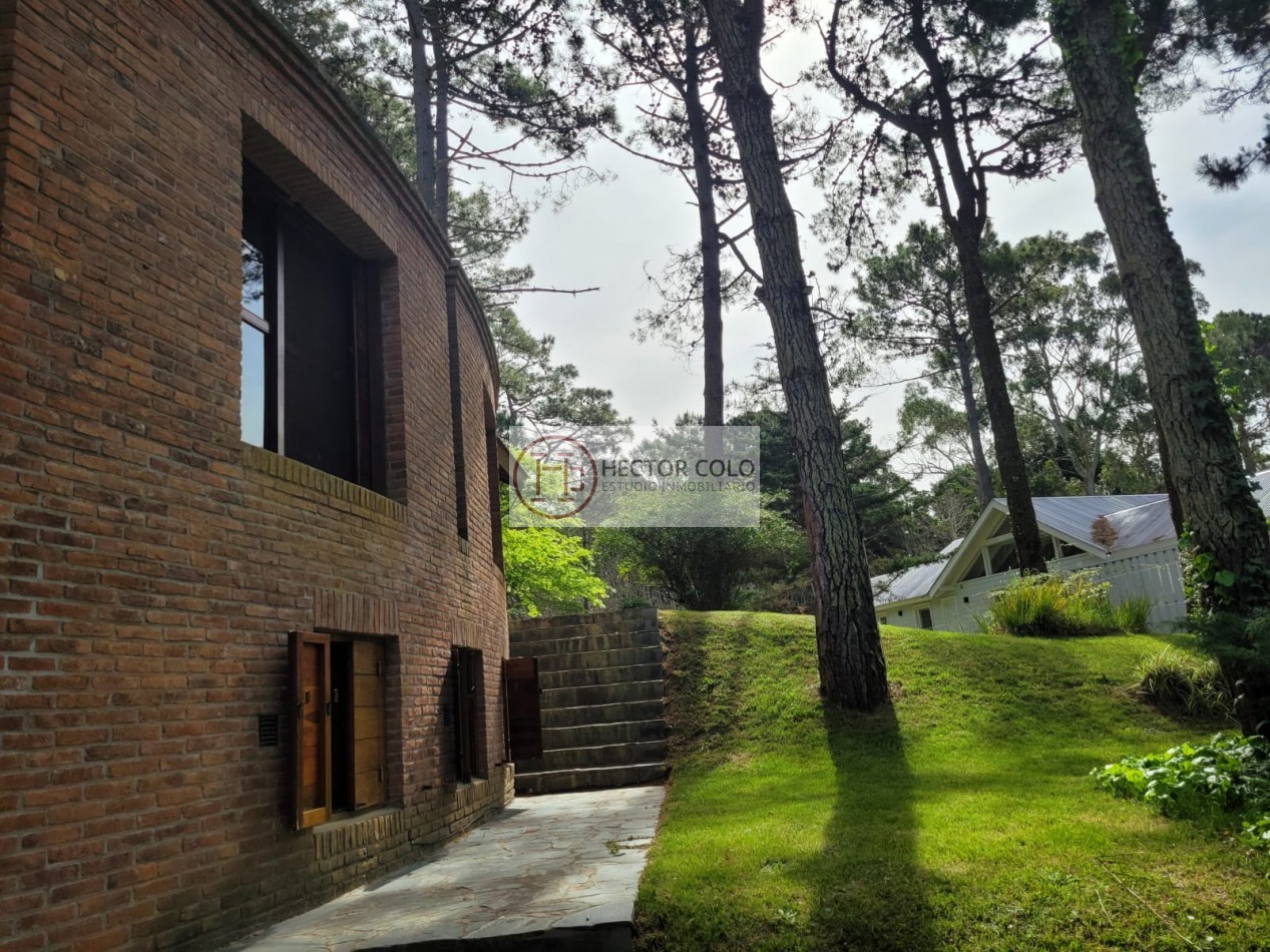 CASA EN VENTA-