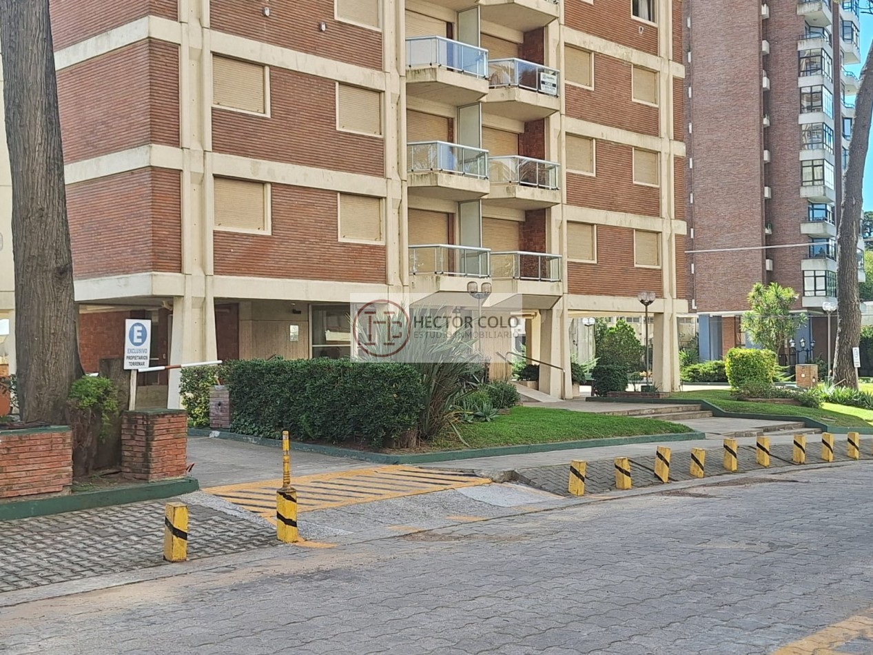 DEPARTAMENTO 3 AMB C/COCHERA PLENO CENTRO DE PINAMAR