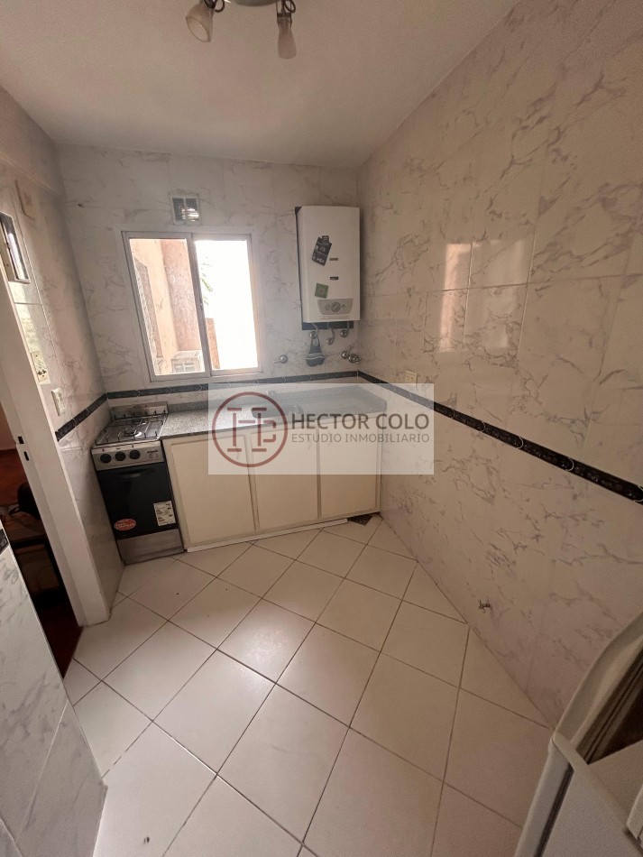 Hermoso 2 Amb. Reciclado a Nuevo, Gran Ubicacion en Colegiales y Apto Credito