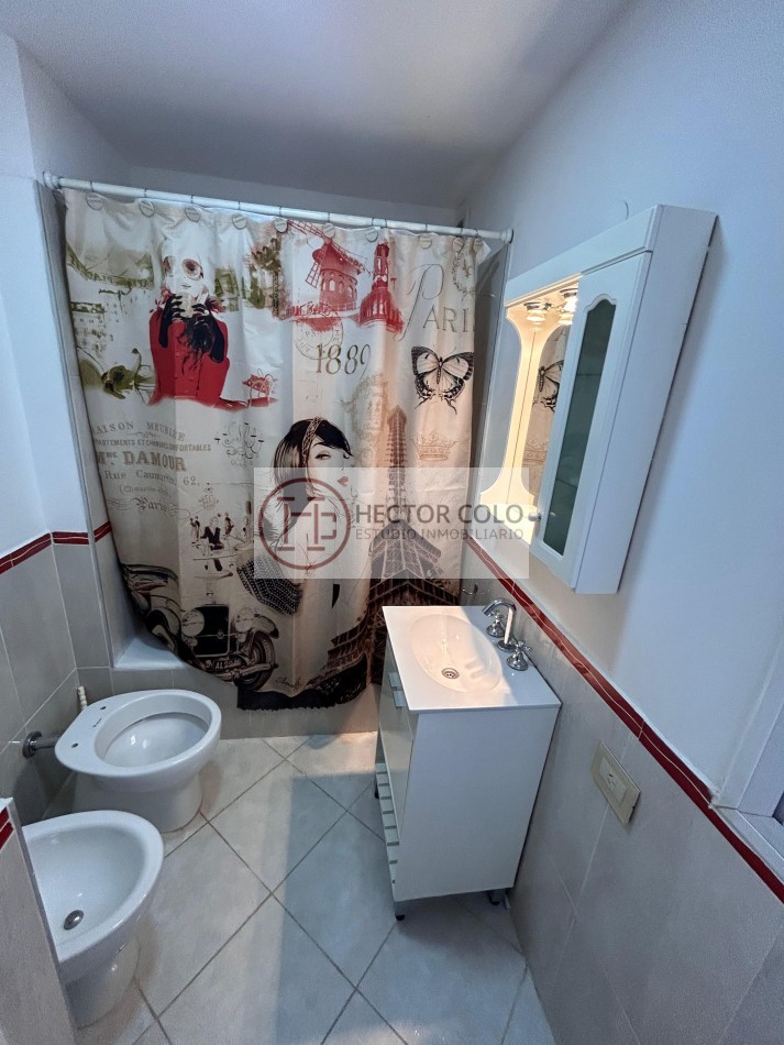 Hermoso 2 Amb. Reciclado a Nuevo, Gran Ubicacion en Colegiales y Apto Credito