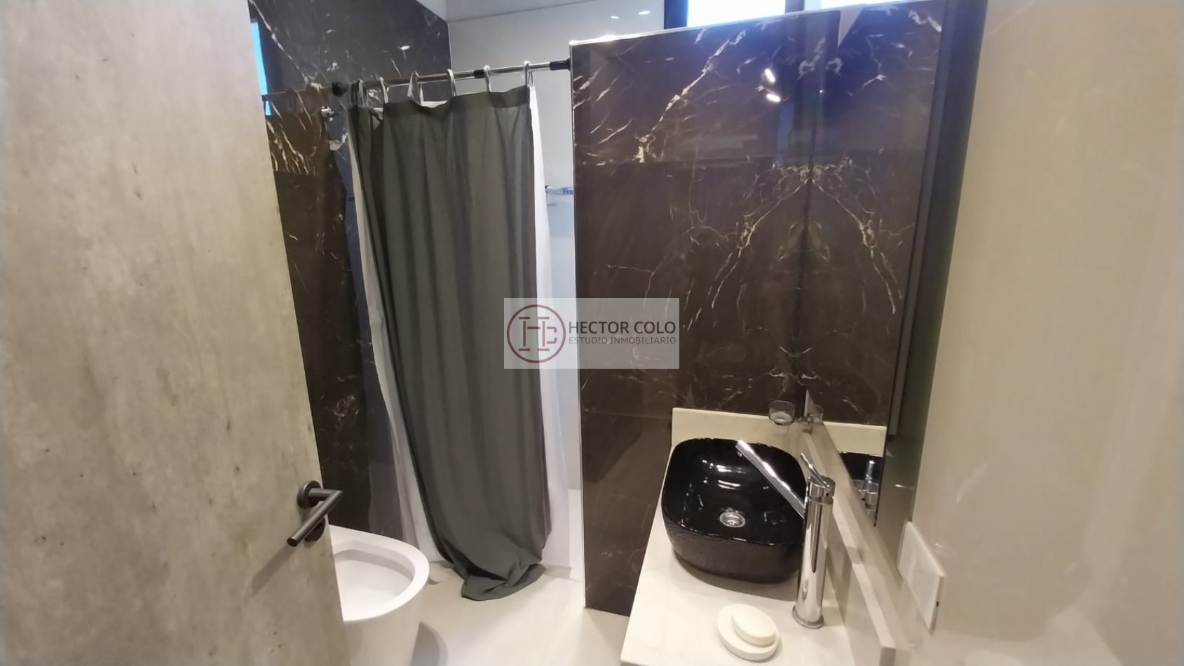 Alquier TEMPORAL casa Costa Esmeralda. 6 ambientes con Pileta