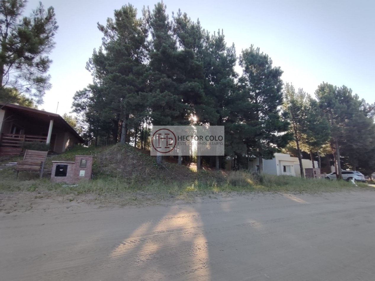 COSTA ESMERALDA .- Deportivo lote 408